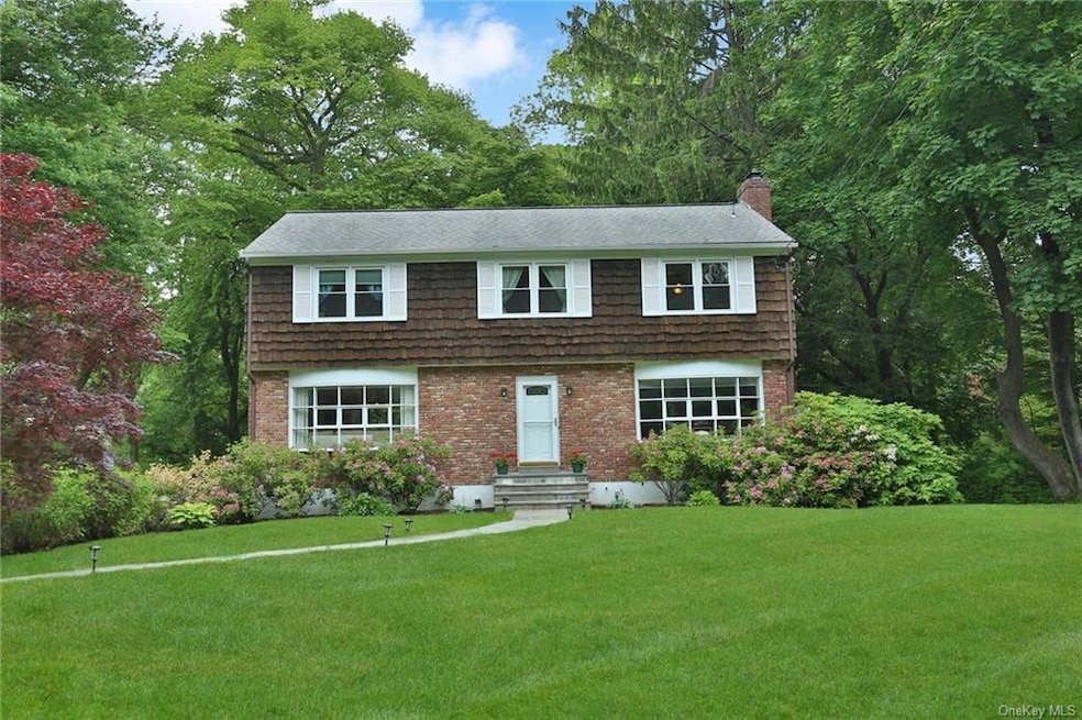 82 Apple Ln, Briarcliff Manor, NY 10510 - photo 1