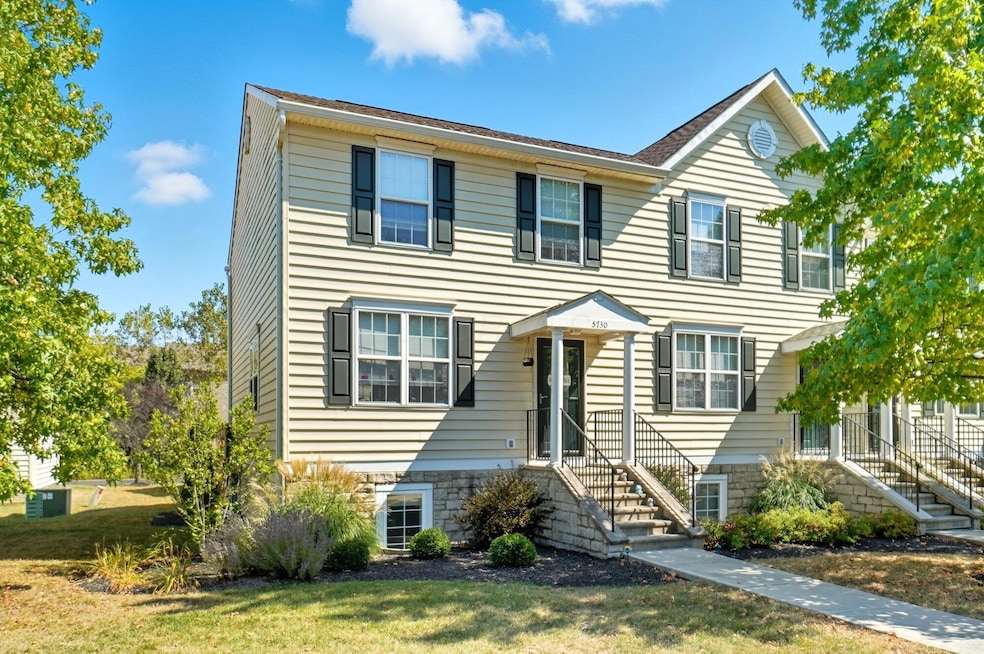 5730 Colts Gate Dr unit 43, New Albany, OH 43054 - photo 1