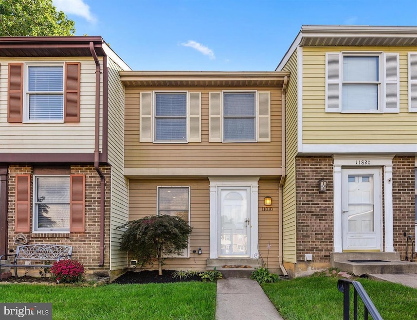 11818 Ashbrook Ct, Germantown, MD 20876 - photo 1