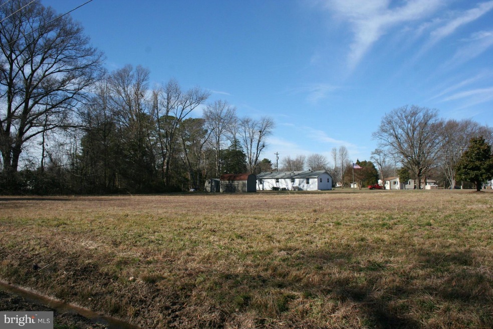 22 Brooks Dr River, Colonial Beach, VA 22443 - photo 1