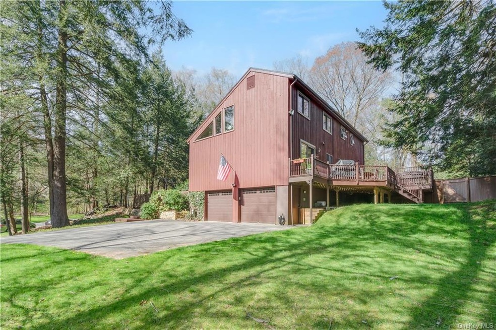 38 Chester Ct, Cortlandt Manor, NY 10567 - photo 1