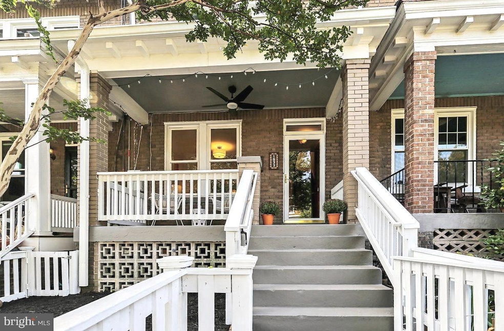 Sold $885,330 • Co-Listing Agent