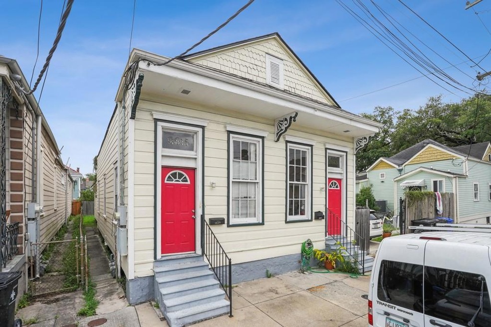 2615 Saint Philip St, New Orleans, LA 70119 - photo 1
