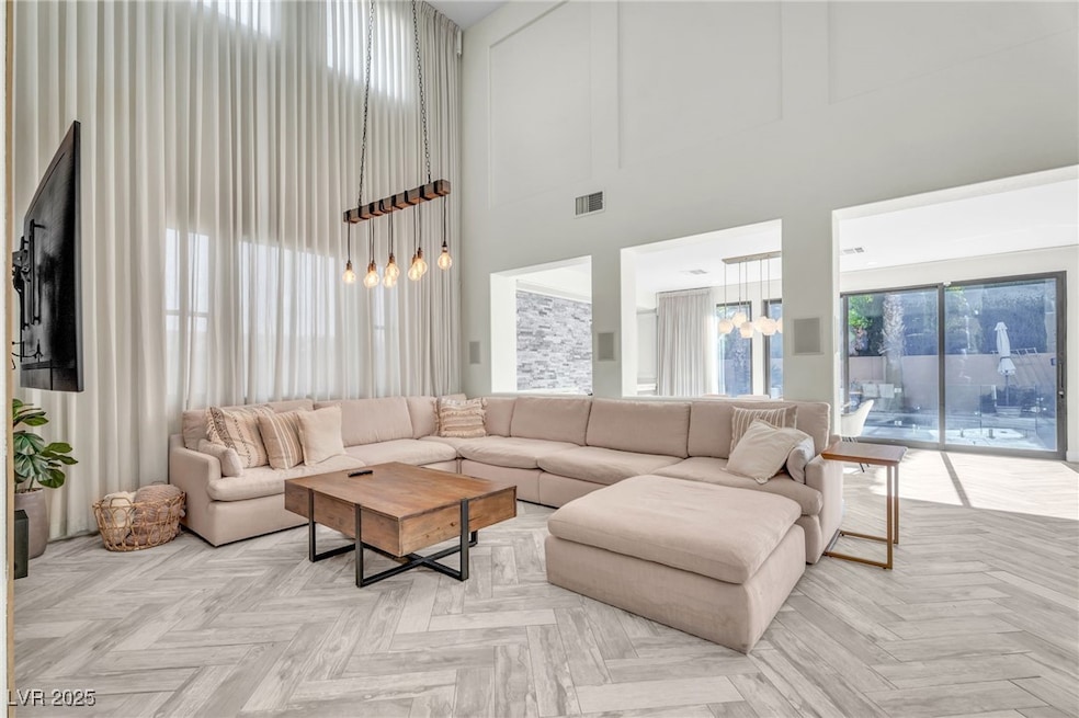 9885 Shadycrest Ct, Las Vegas, NV 89148 - photo 1