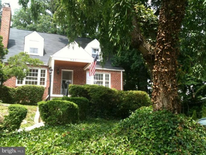 926 Regester Ave, Idlewylde, MD 21239 - photo 1