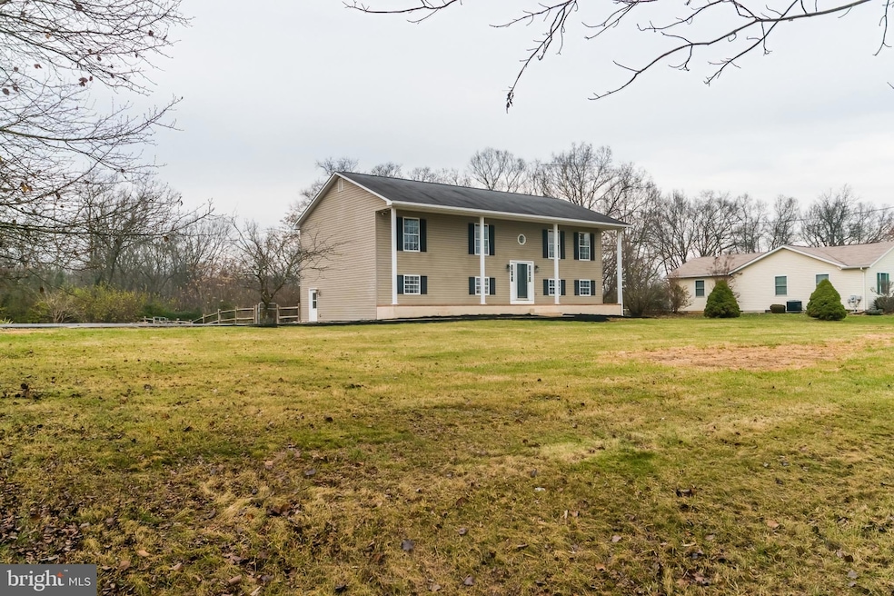 161 Libby Ann Dr, Bunker Hill, WV 25413 - photo 1