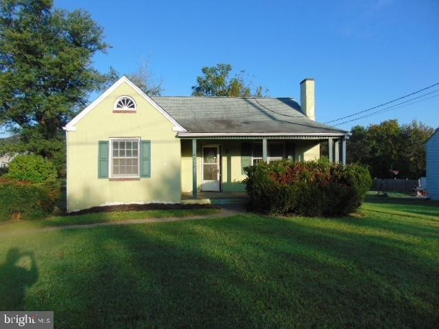 23204 Ridge Rd, Germantown, MD 20876 - photo 1