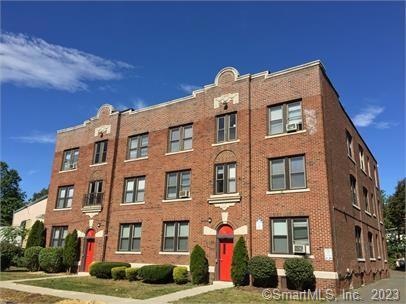 65 Monroe St, New Britain, CT 06051 - photo 1