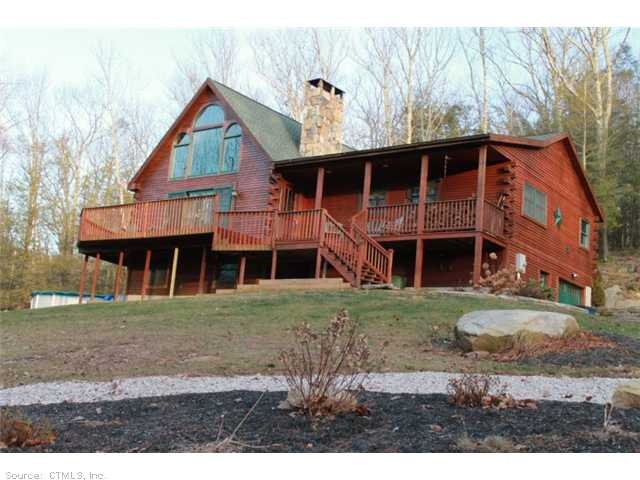 Exterior Front. Beautiful Private Retreat