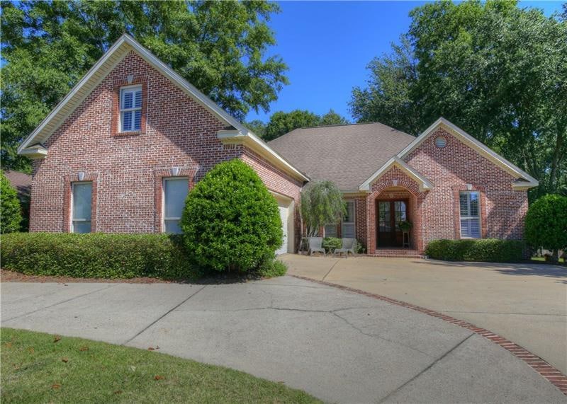 8910 Lake View Dr, Fairhope, AL 36532 - photo 1