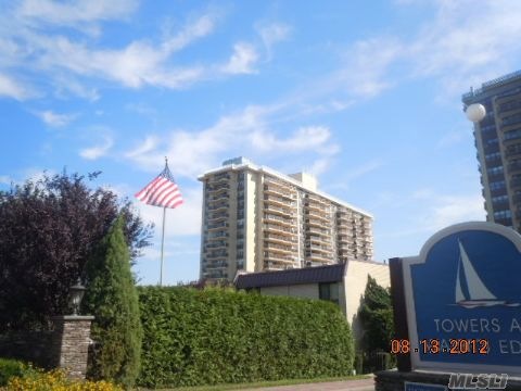 1805 215th St, Bayside, NY 11360 - photo 1