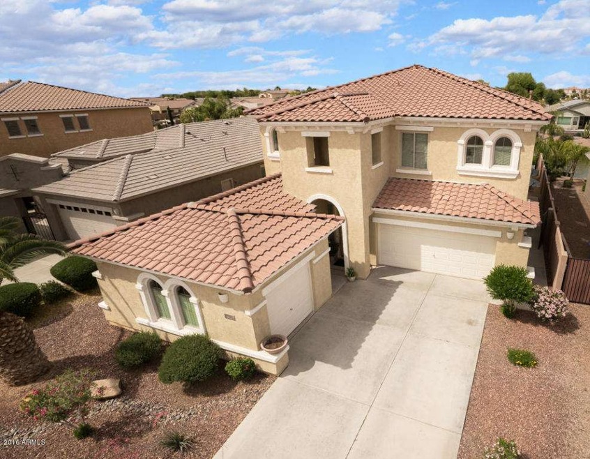 Welcome to your waterfront home!