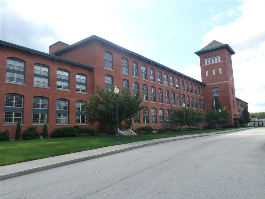 High Rocks Condominiums unit 323, North Smithfield, RI 02896 - photo 1