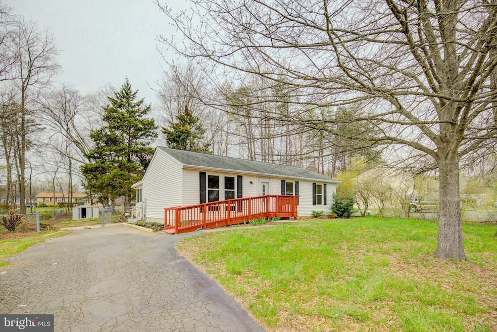 10904 Huntington Woods Cir, Fredericksburg, VA 22407 - photo 1