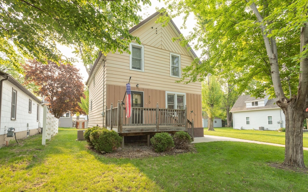 280 4th St NE, Glenwood, MN 56334 - photo 1