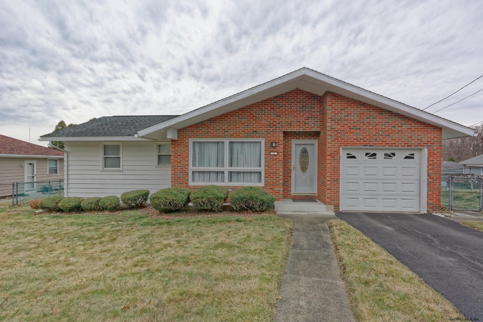 3 Brentwood Ave, Troy, NY 12180 - photo 1