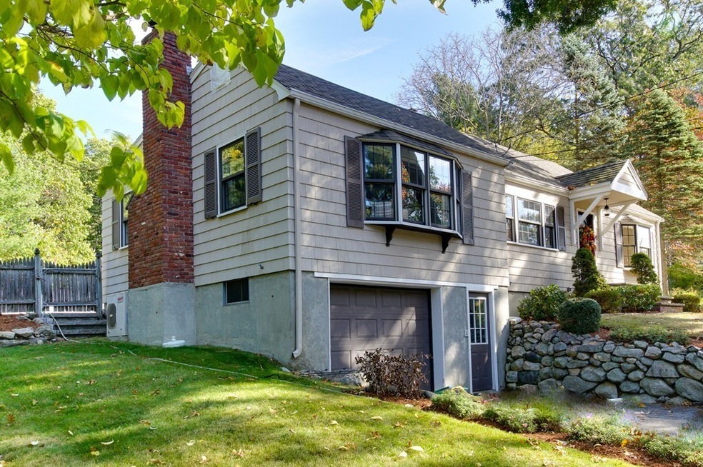 8 Taylor Ave, Burlington, MA 01803 - photo 1