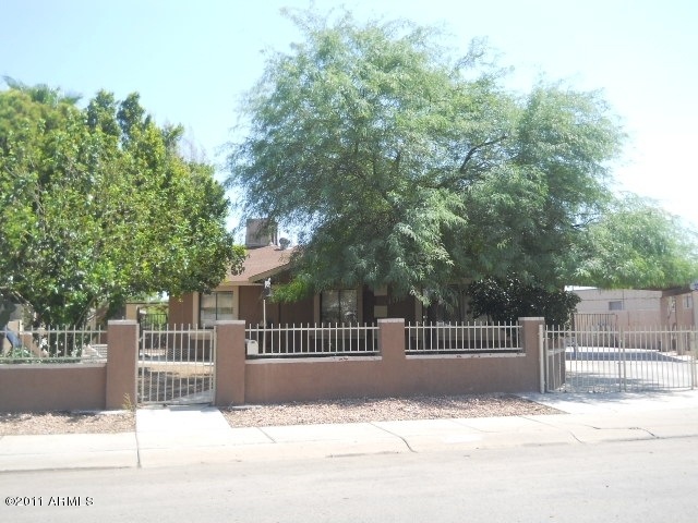 Mature Landscaping
