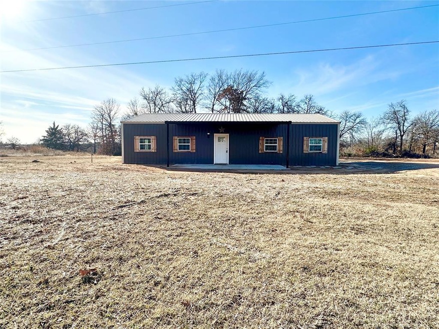 View of front of home featuring a porch