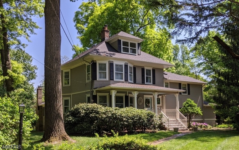 342 Cedar Hill Ave, Wyckoff, NJ 07481 - photo 1