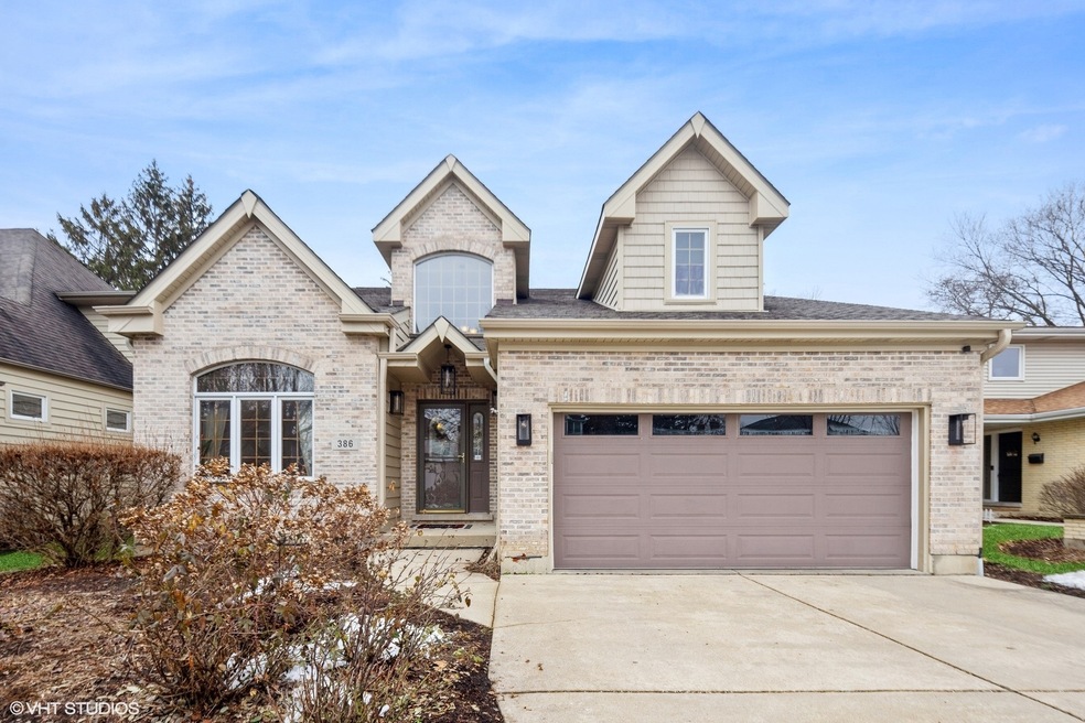 386 N Larch Ave, Elmhurst, IL 60126 - photo 1