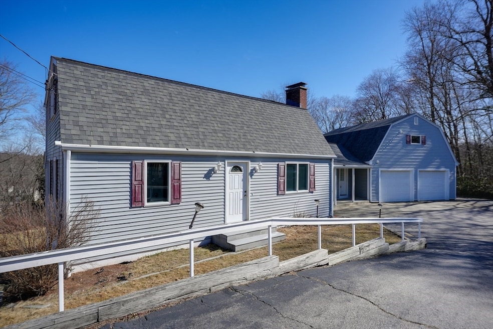 8 Crestview Dr, Westborough, MA 01581 - photo 1