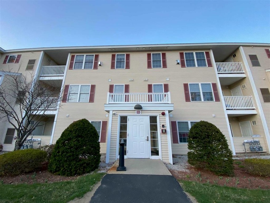 18 Crestview Cir unit 215, Londonderry, NH 03053 - photo 1