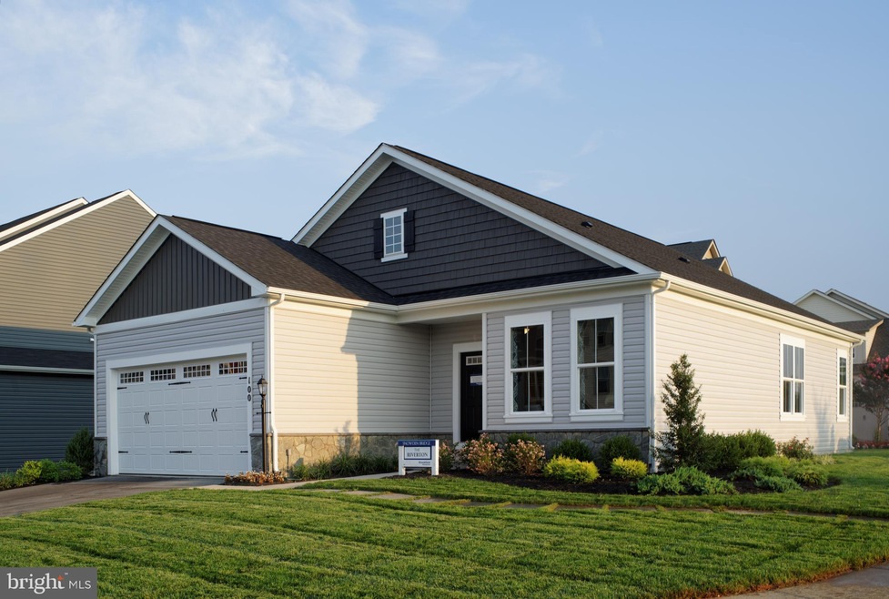 100 Blackford Dr, Stephenson, VA 22656 - photo 1