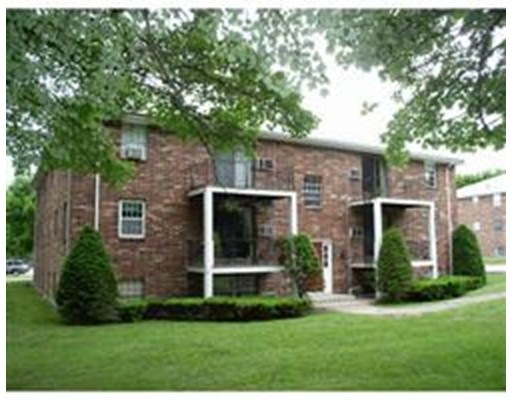 7 Walker Rd unit 7, North Andover, MA 01845 - photo 1