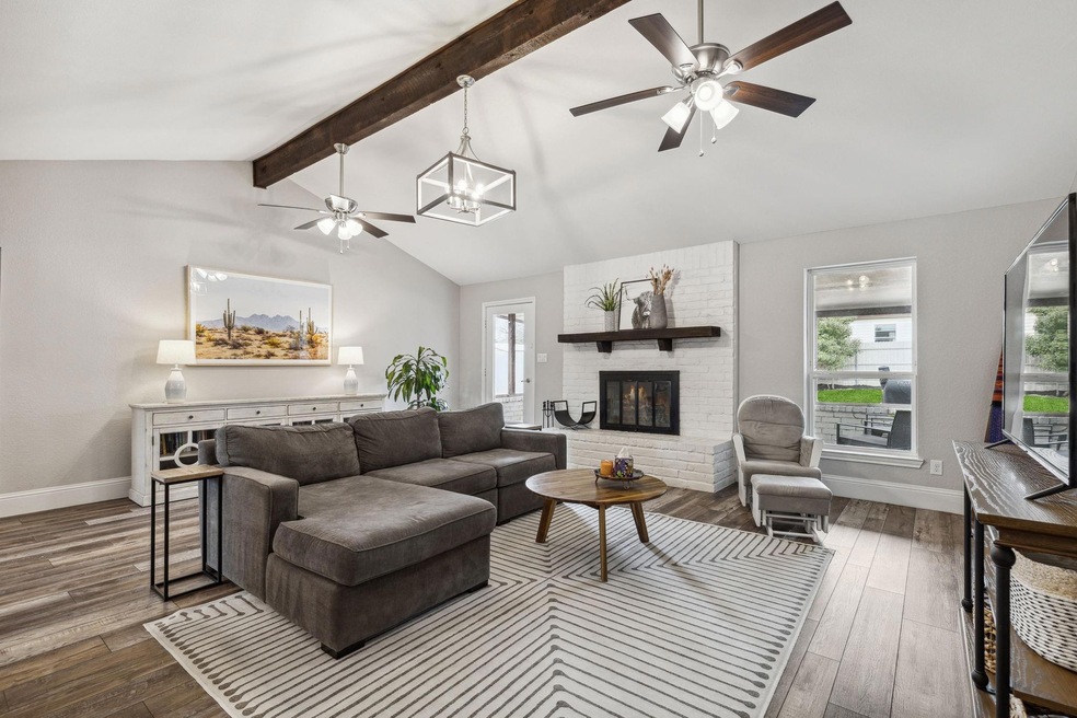 905 Ridge Dr, Bedford, TX 76021 - photo 1