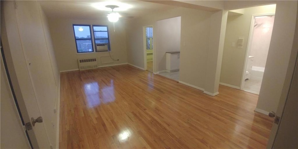 2640 Marion Ave unit 6D, Bronx, NY 10458 - photo 1