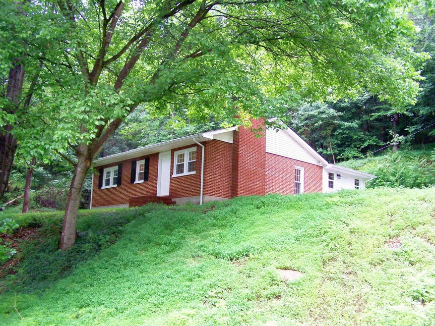 1999 Drewrys Hill Road, Vinton, VA