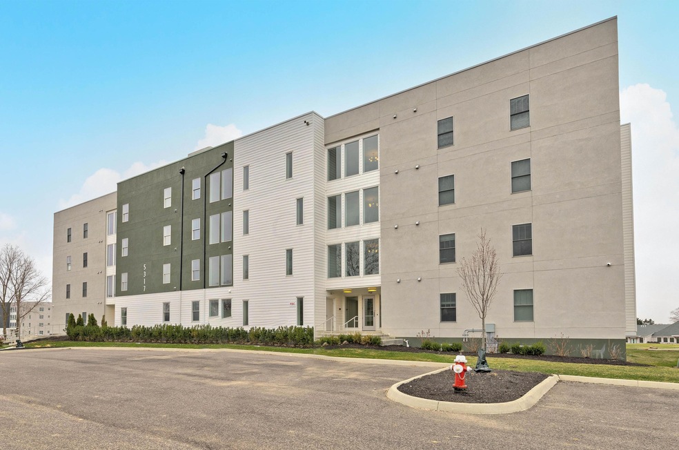 5317HighpointeLakesDrive203