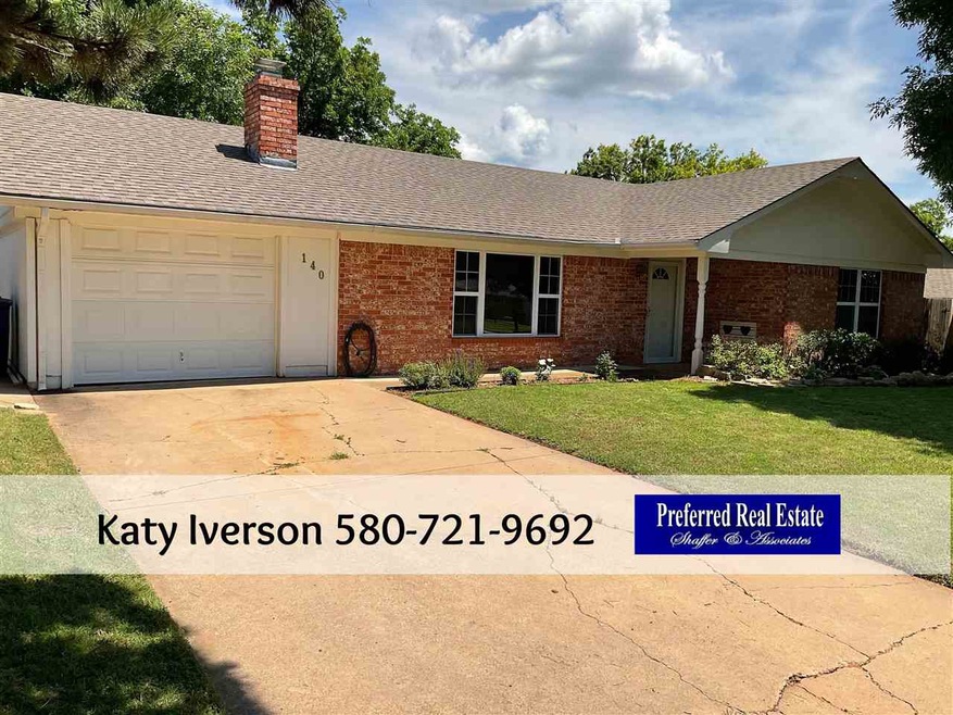 140 Ridgecrest Dr, Duncan, OK 73533 - photo 1