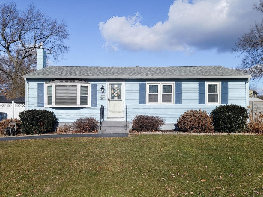 24 Waltham Dr, Nashua, NH 03060 - photo 1