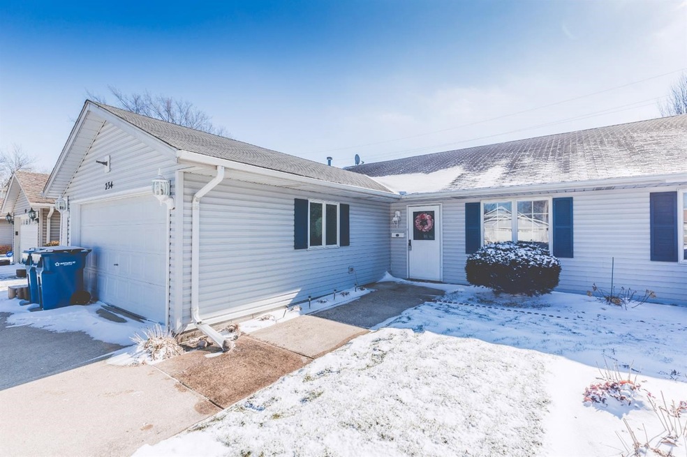 234 Illinois St, Dyer, IN 46311 - photo 1