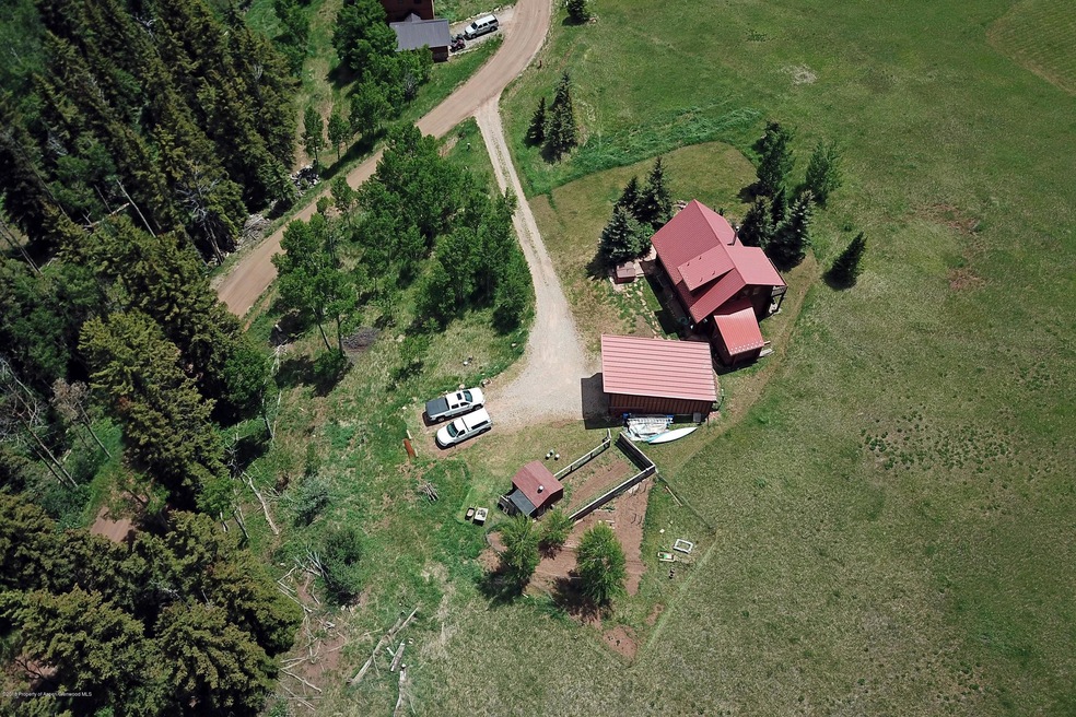 Aerial of Wapiti Way