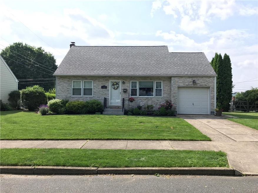 1927 Greenleaf St, Bethlehem, PA 18017 - photo 1