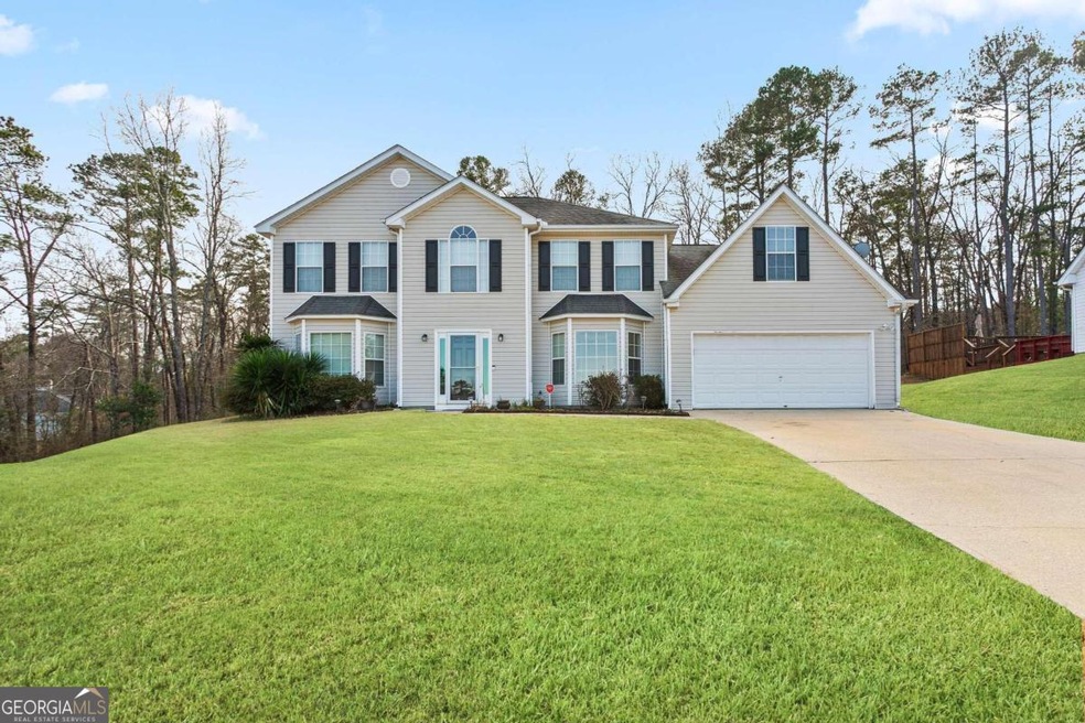 2264 Harmony Lakes Cir, Lithonia, GA 30058 - photo 1