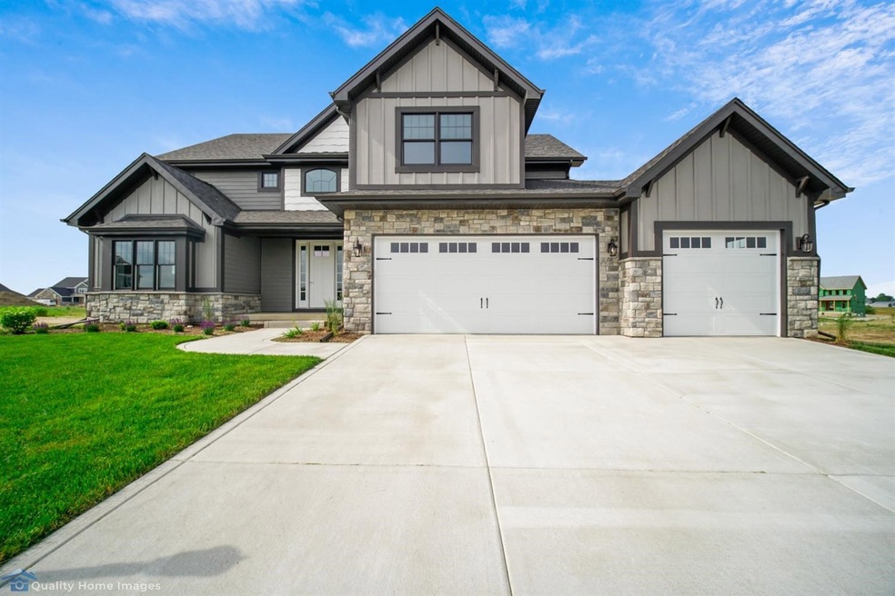 13360 Redbud Dr, Saint John, IN 46373 - photo 1