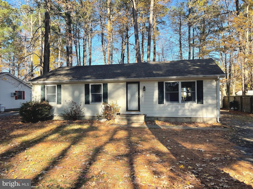 924 Calvert Ave, Saint Michaels, MD 21663 - photo 1