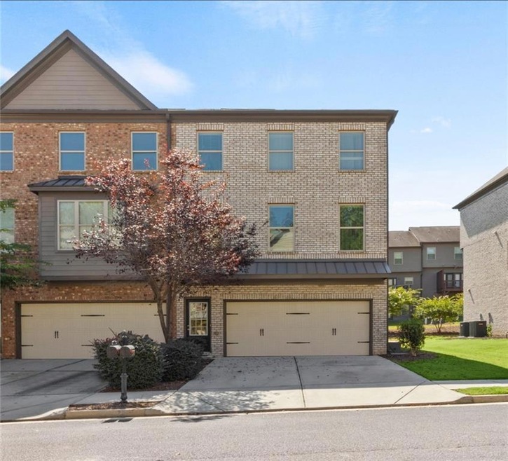 2817 Laurel Valley Trail, Buford, GA 30519 - photo 1