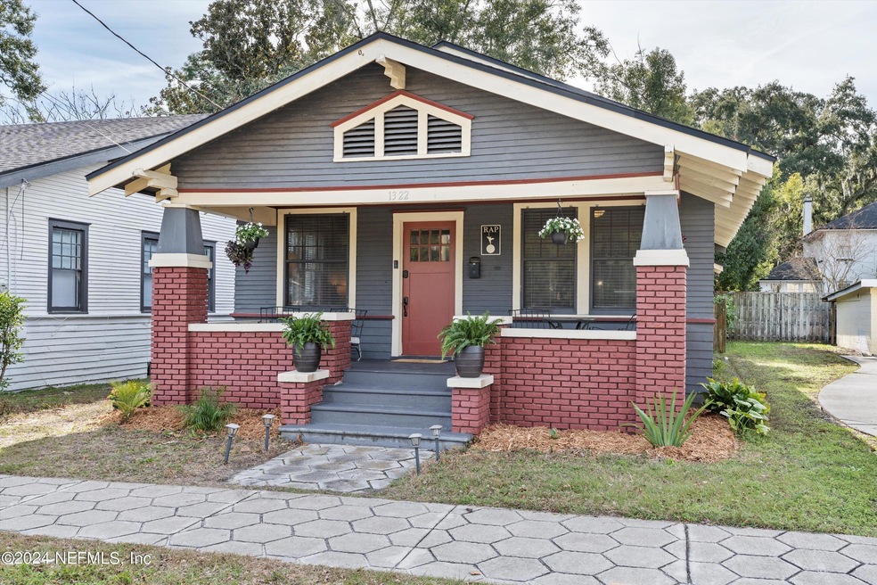 Sold $350,000 • Co-Listing Agent