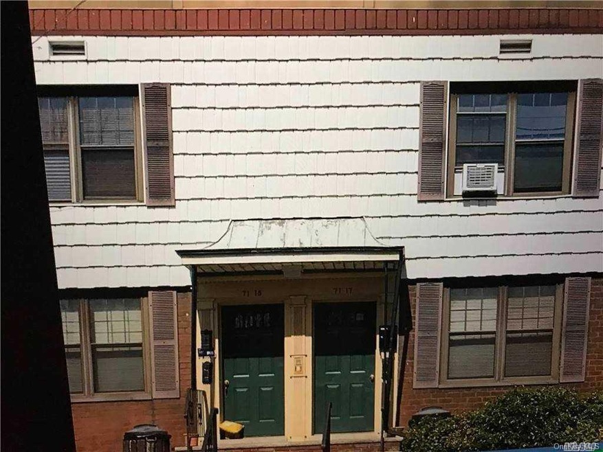 70-28 136th St unit B, Flushing, NY 11367 - photo 1