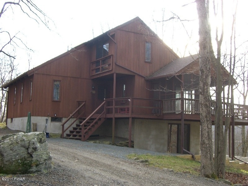 133 Wagoner Ln, Hawley, PA 18428 - photo 1