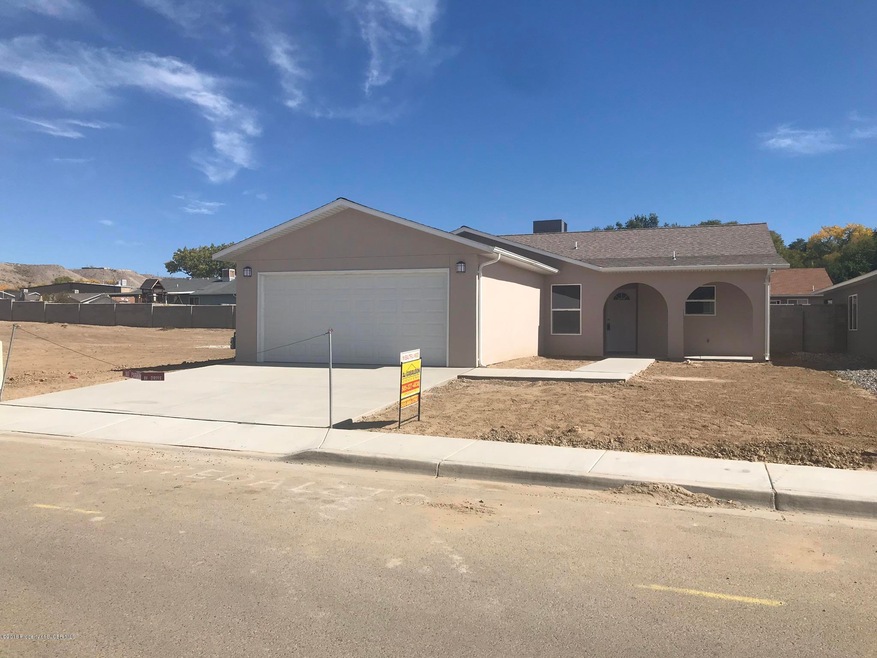 314 Valle Bonita St, Farmington, NM 87401 - photo 1