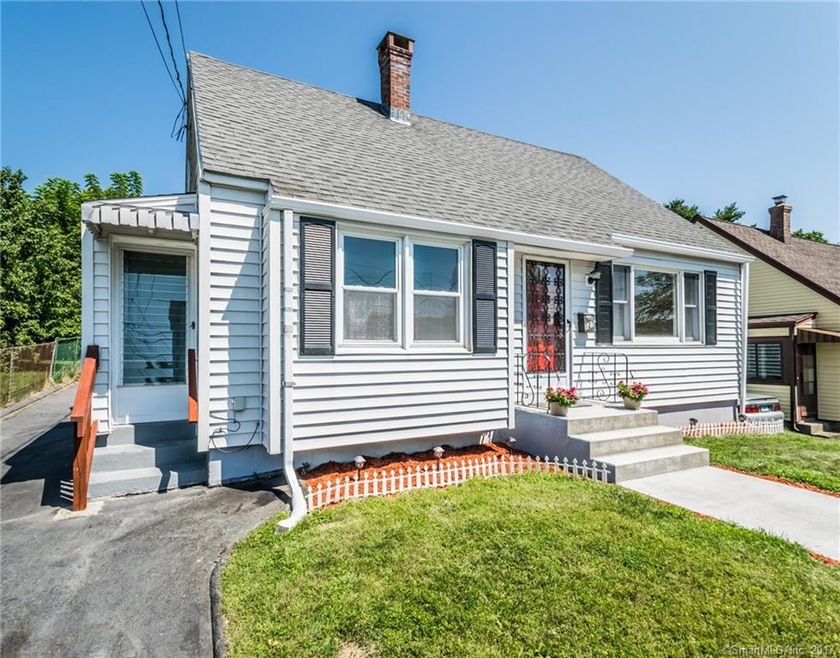 127 Hayes St, New Britain, CT 06053 - photo 1