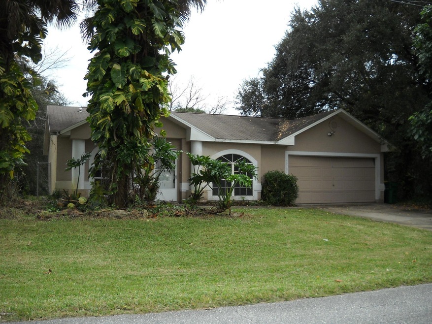 Front exterior view