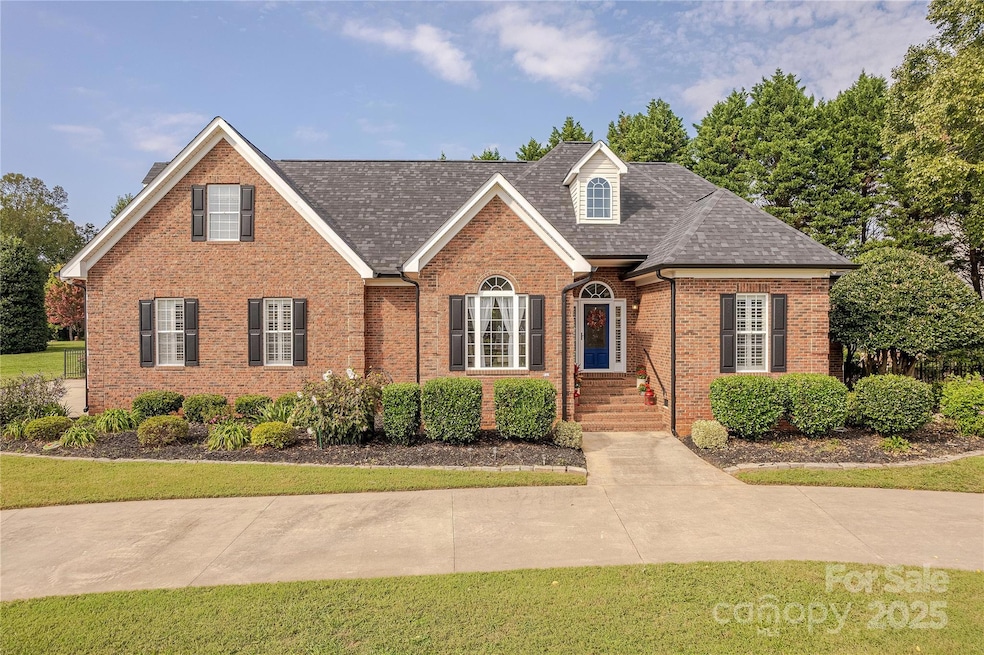 Sold $625,000 • Co-Listing Agent