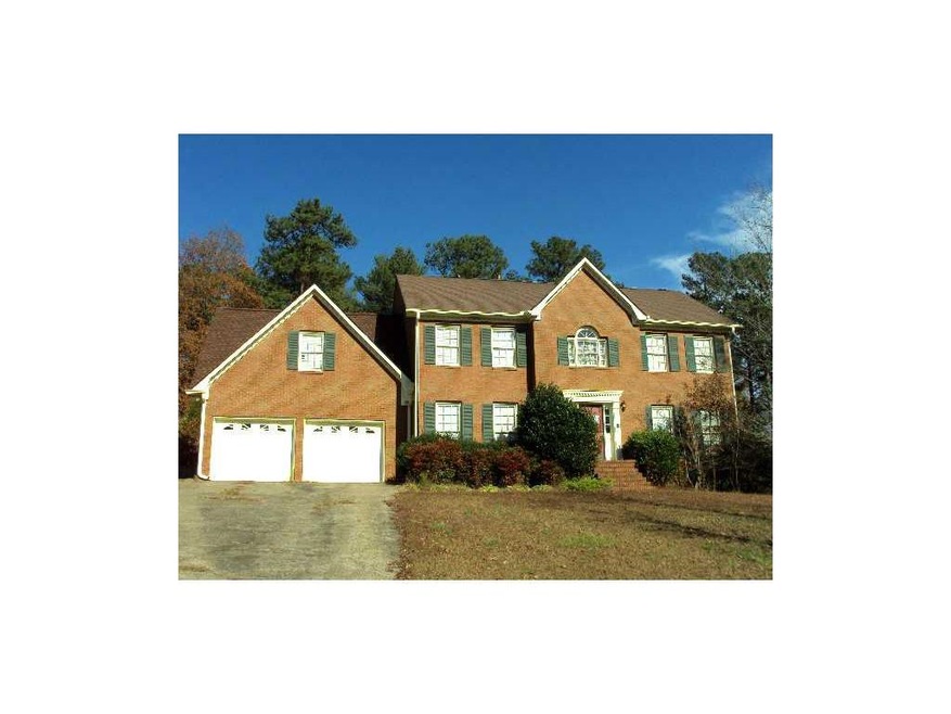 Exterior Front. LARGE BRICK FRONT HOME IN GOOD CON
